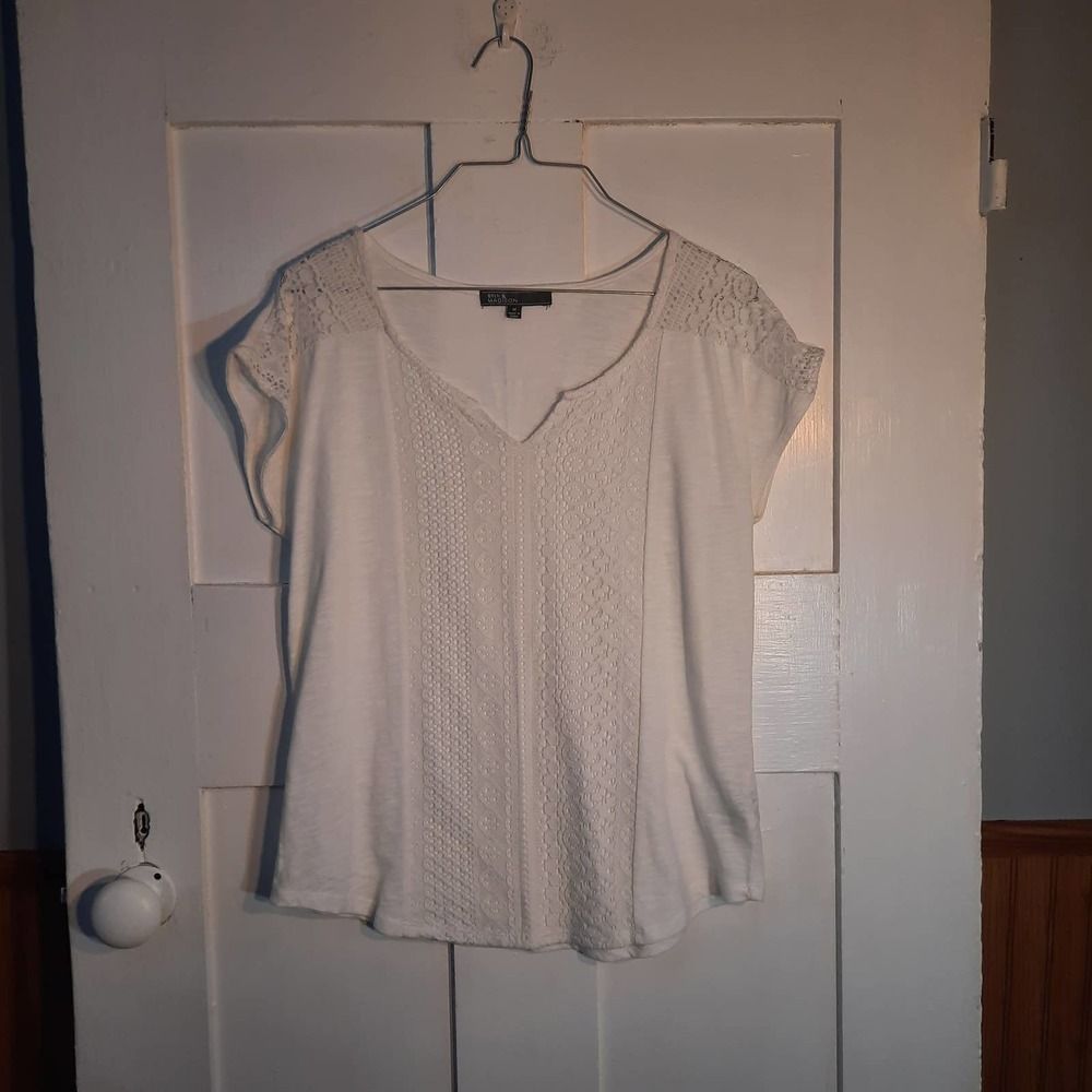 89th & MADISON White Crochet Lace Cap Sleeve Tshirt MEDIUM